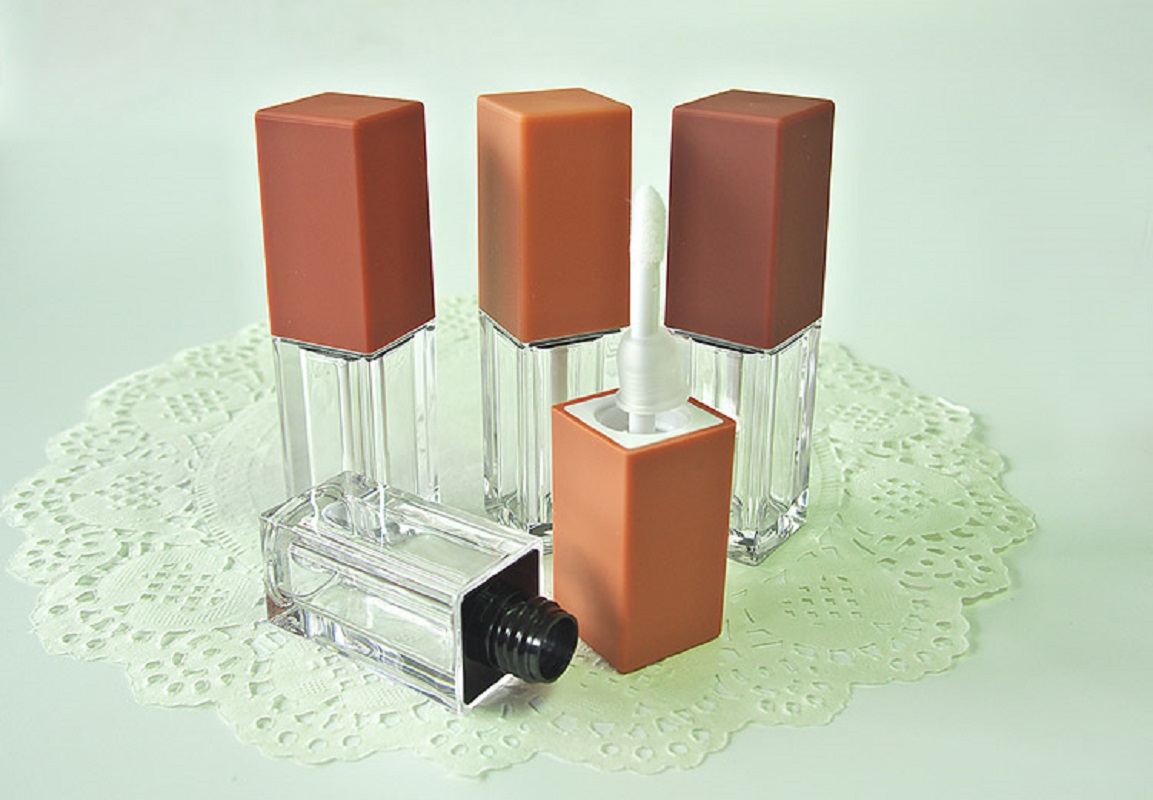5 ミリリットル角形プラスチックチューブリップグロスバームア - Gel Refill Pack のレビューと価格